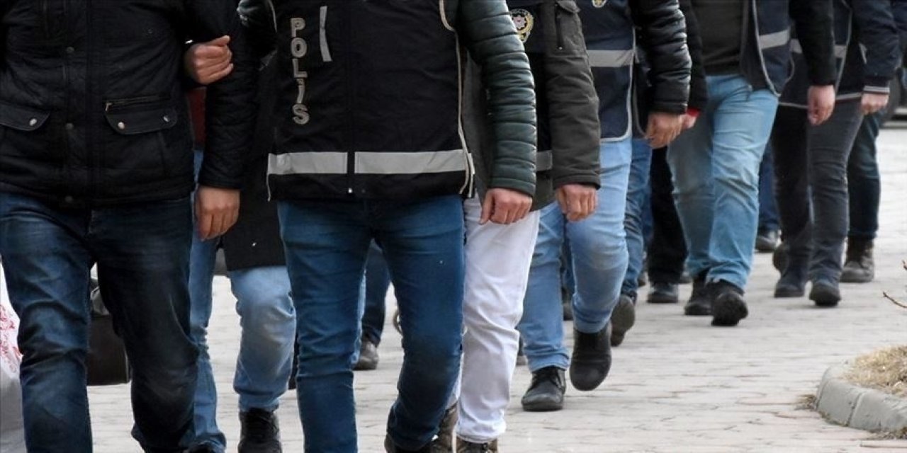 Doktorlara FETÖ operasyonu: 18 gözaltı