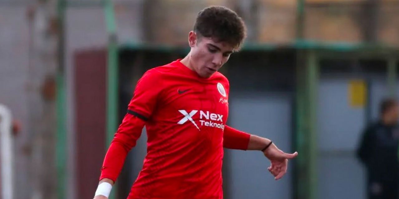 Baran Yıldız Newcastle United'a imzayı attı