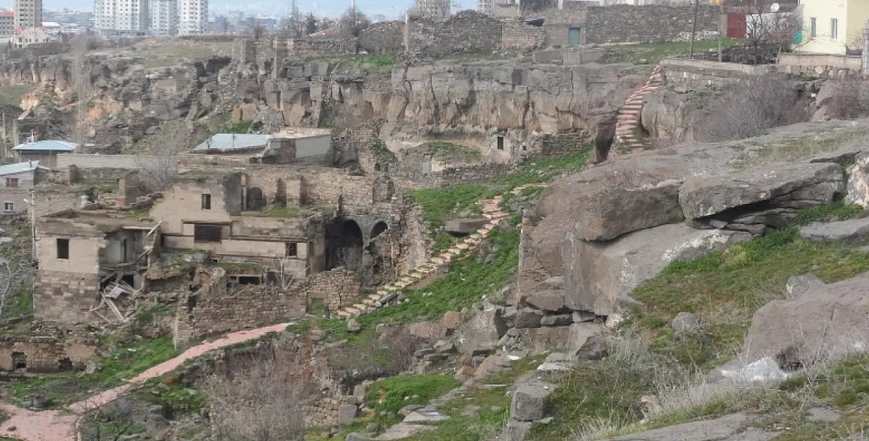 Kayseri'nin o mahallesinde oturanlar için uyarı yapıldı: İn açıklaması
