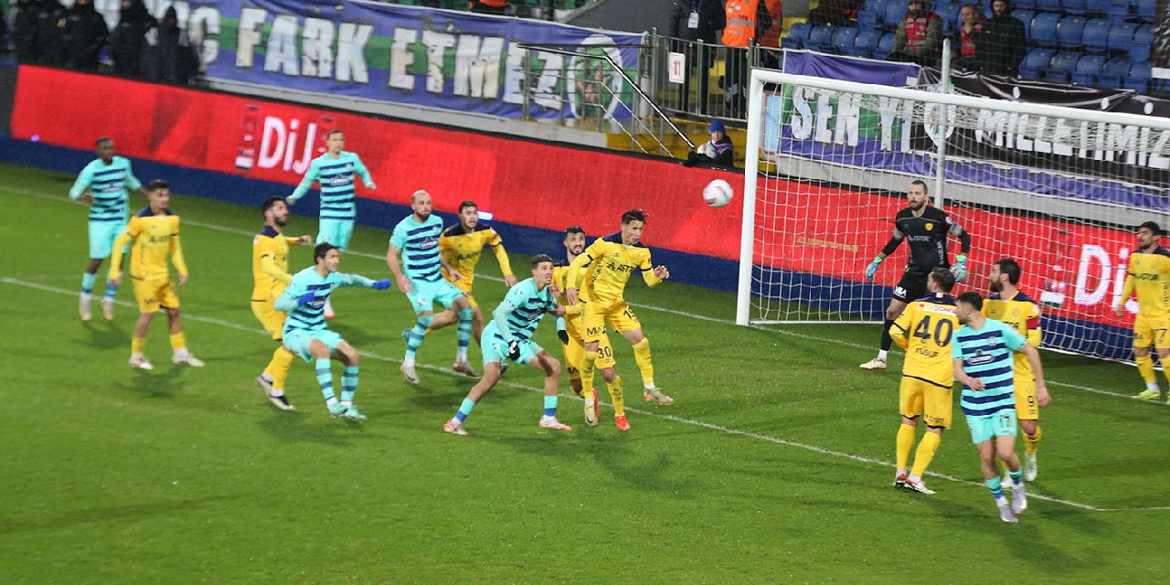 Ankaragücü Rize'den çıkamadı!