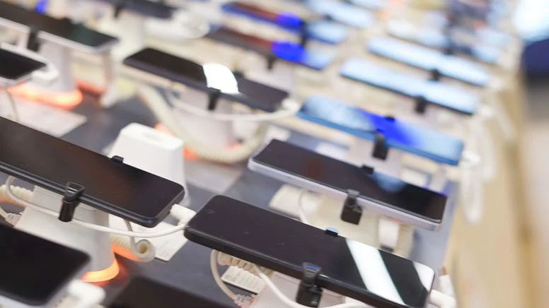 Iphone bir hatasından dolayı her kullanıcısına 12 bin 500 lira ödüyor