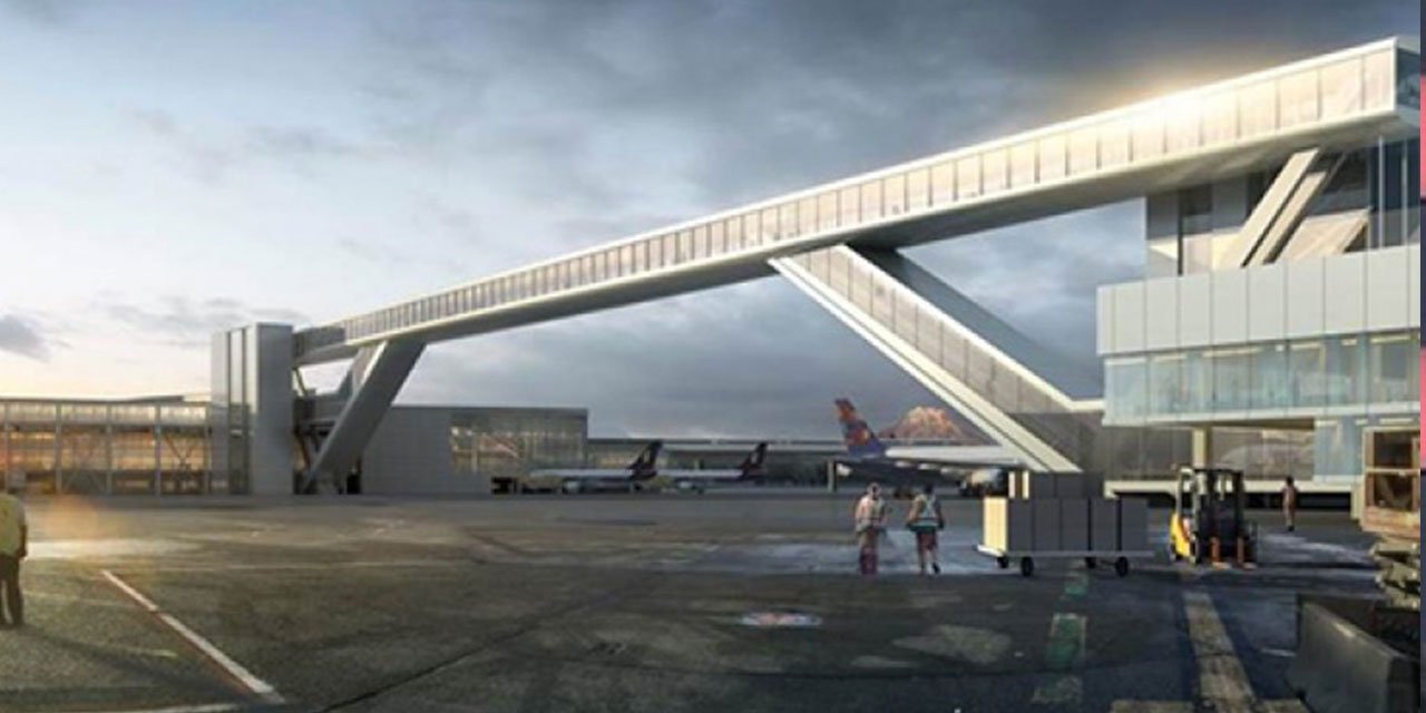 Havalimanında iki uçak çarpıştı