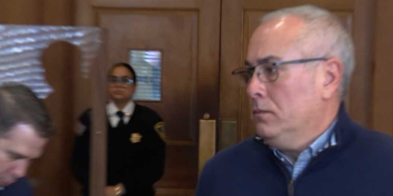 "Sen benim kim olduğumu biliyor musun" dedi gözünün yaşına bile bakmadılar