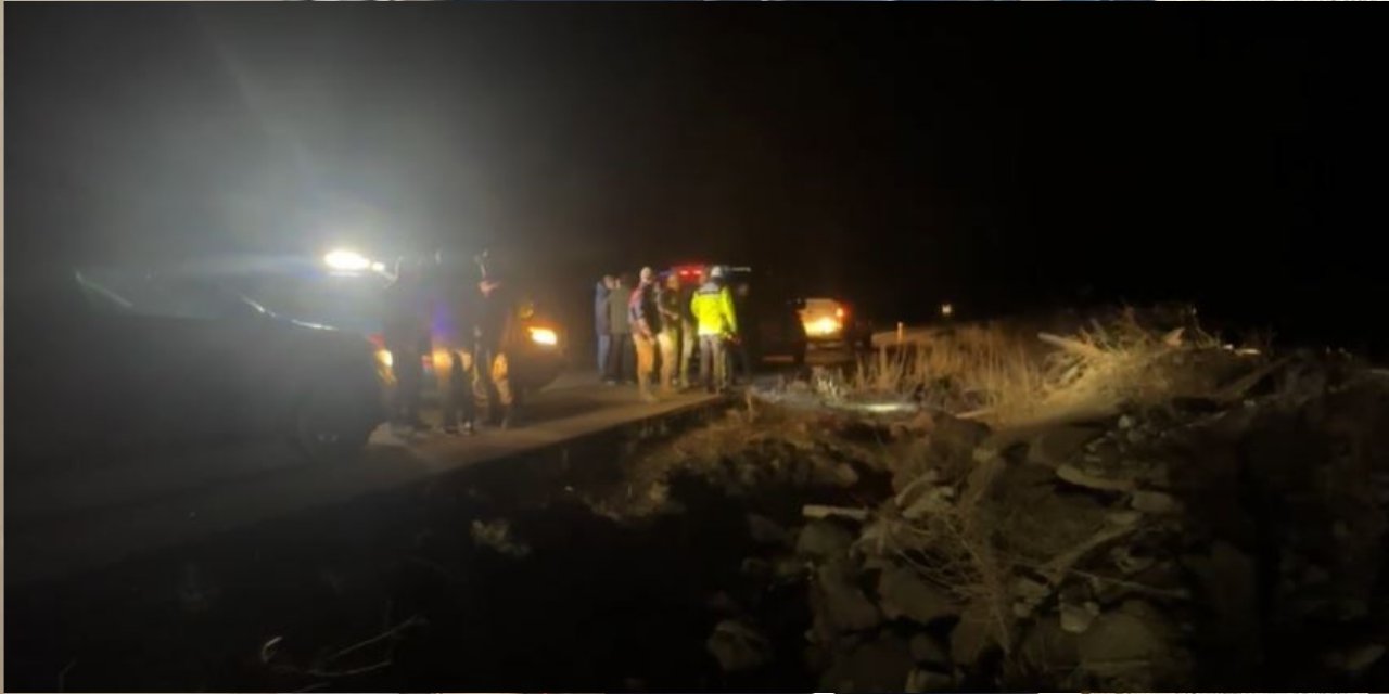 2 çocuk annesi genç kadını başından vurup yolun kenarına attılar