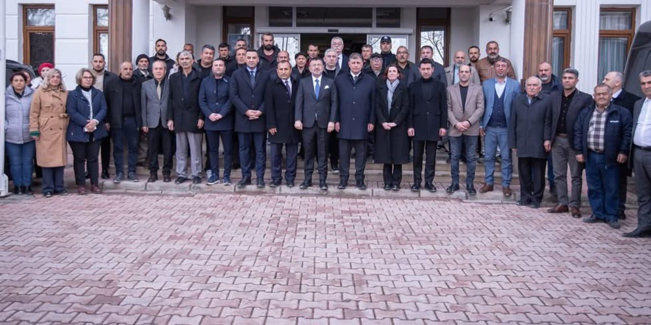 İzmir belediyeleri Malatya’yı yeniden inşa ediyor