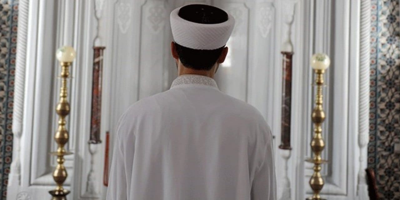 Konya'da dört imam tutuklandı