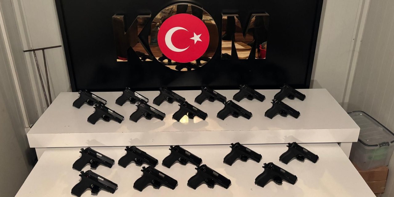 Gençleri kullanan silahlı çeteye büyük darbe: 32 tutuklama