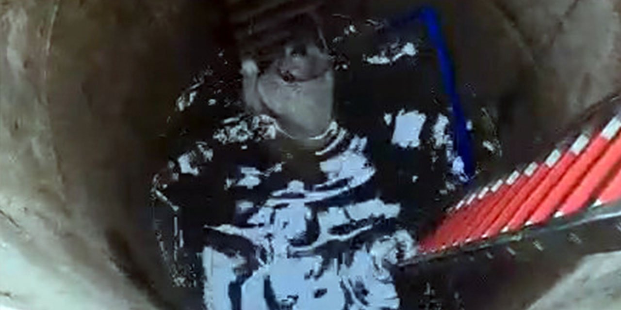 Su kuyusuna düşen 'Garip' böyle kurtarıldı