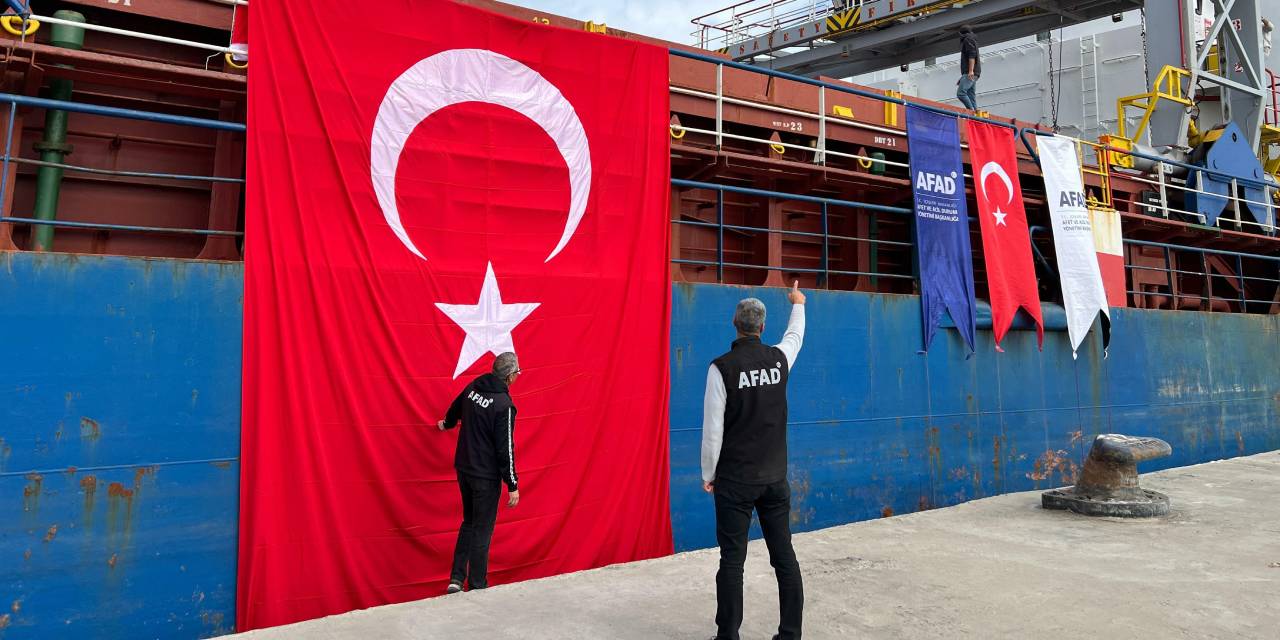 AFAD Gazze'ye bin 956 ton insani yardım malzemesi gönderdi