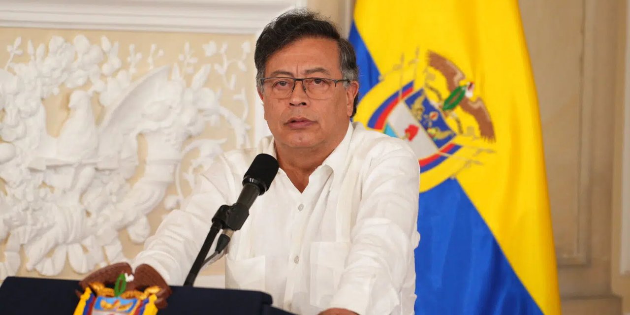 Kolombiya'da 'kabine' krizi: Cumhurbaşkanı tüm bakanların istifasını istedi