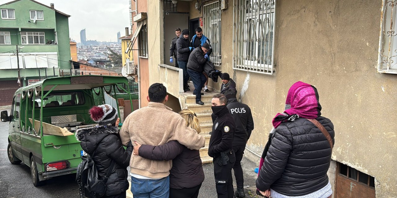 Ataşehir'de yangın: 46 yaşındaki kadın öldü
