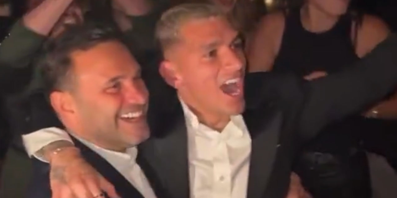 Okan Buruk ve Torreira çılgınlar gibi eğlendi: Müthiş görüntüler