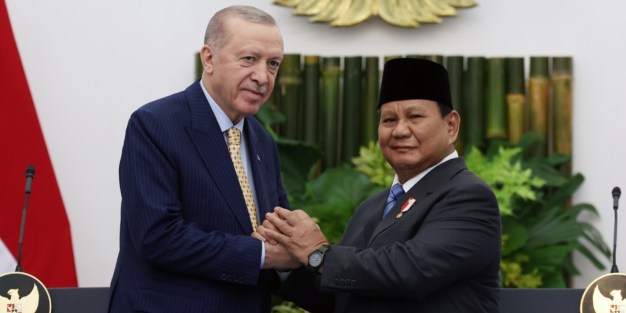 Erdoğan Yunus Emre Vakfı'ndaki yolsuzluktan habersiz mi? Dikkat çeken açıklama