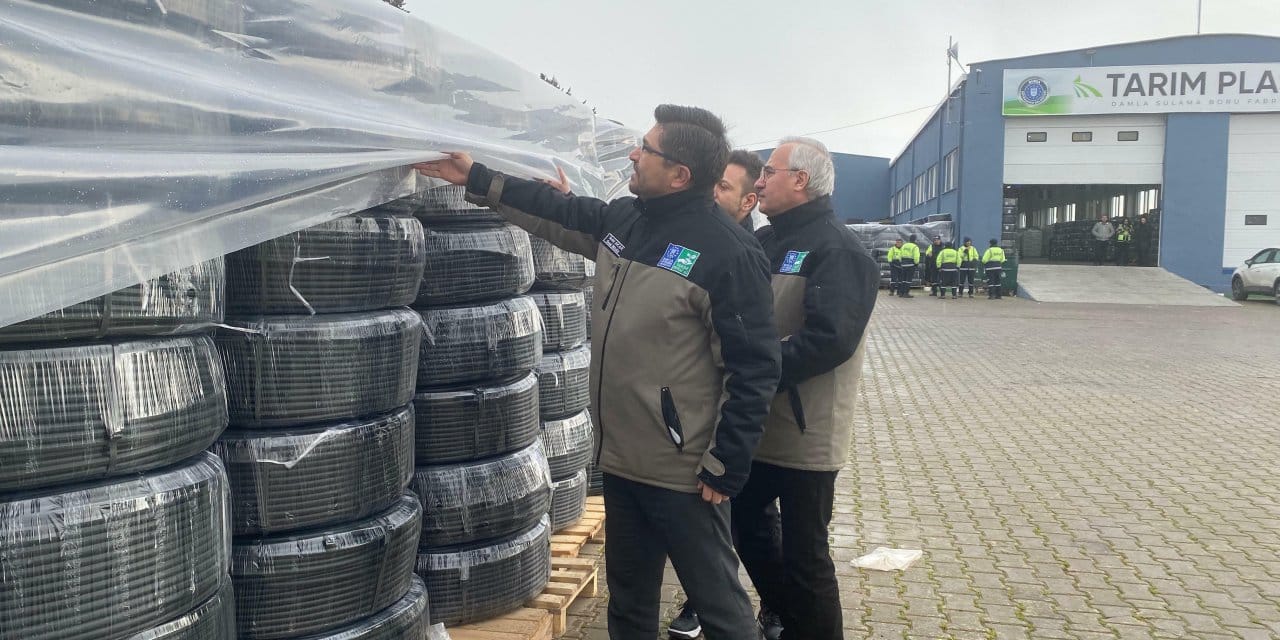 Yüzde 100 geri dönüşüm Tarım Plast Fabrikası ilk ürünlerini çiftçiye dağıtacak