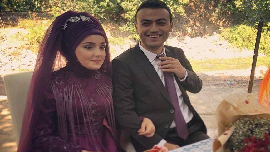 Ekrem İmamoğlu'na destek için düğününü erteledi