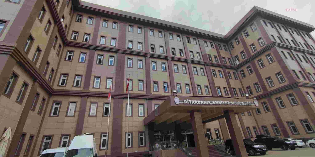 Kendini MİT'çi olarak tanıtan AKP'li Yönetici gözaltında