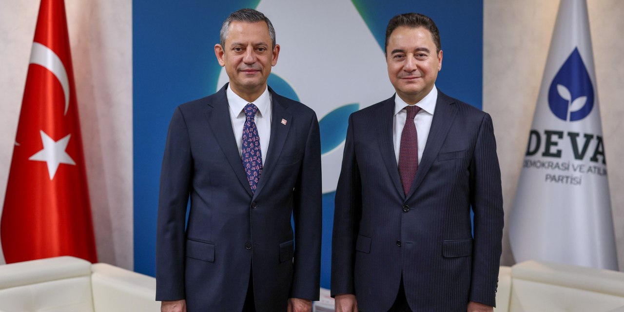 Özgür Özel'den Ali Babacan'a ziyaret