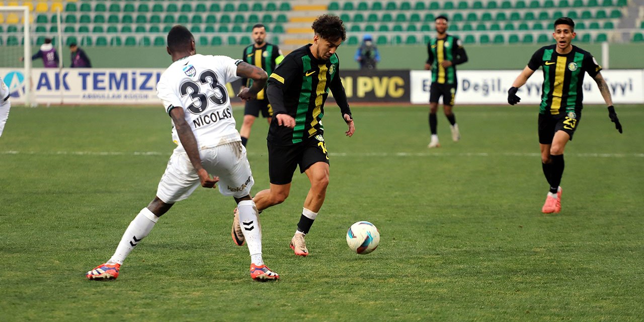 Sakaryaspor penaltı golüyle galip