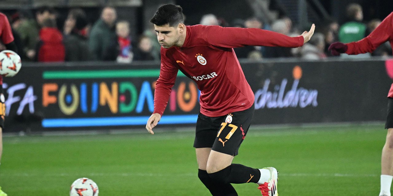 Galatasaraylı futbolcular ilki yaşadı