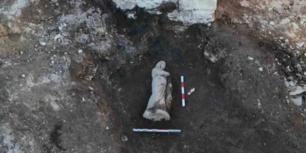 Beş yeni heykel bulundu!