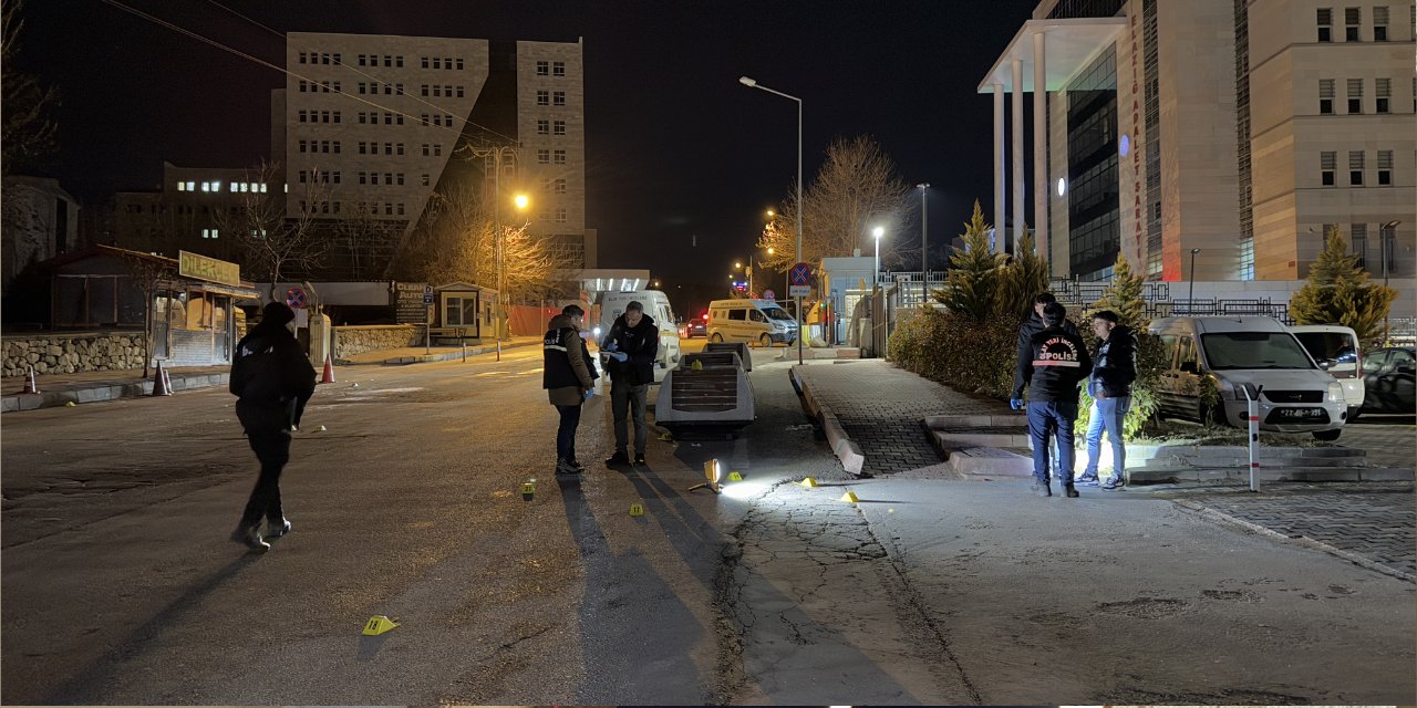 Elazığ'da silahlar patladı: Çatışma çıktı