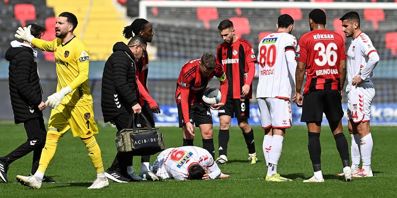 Manaj'ın golü yetmedi: Gaziantep FK geriden gelip kazandı