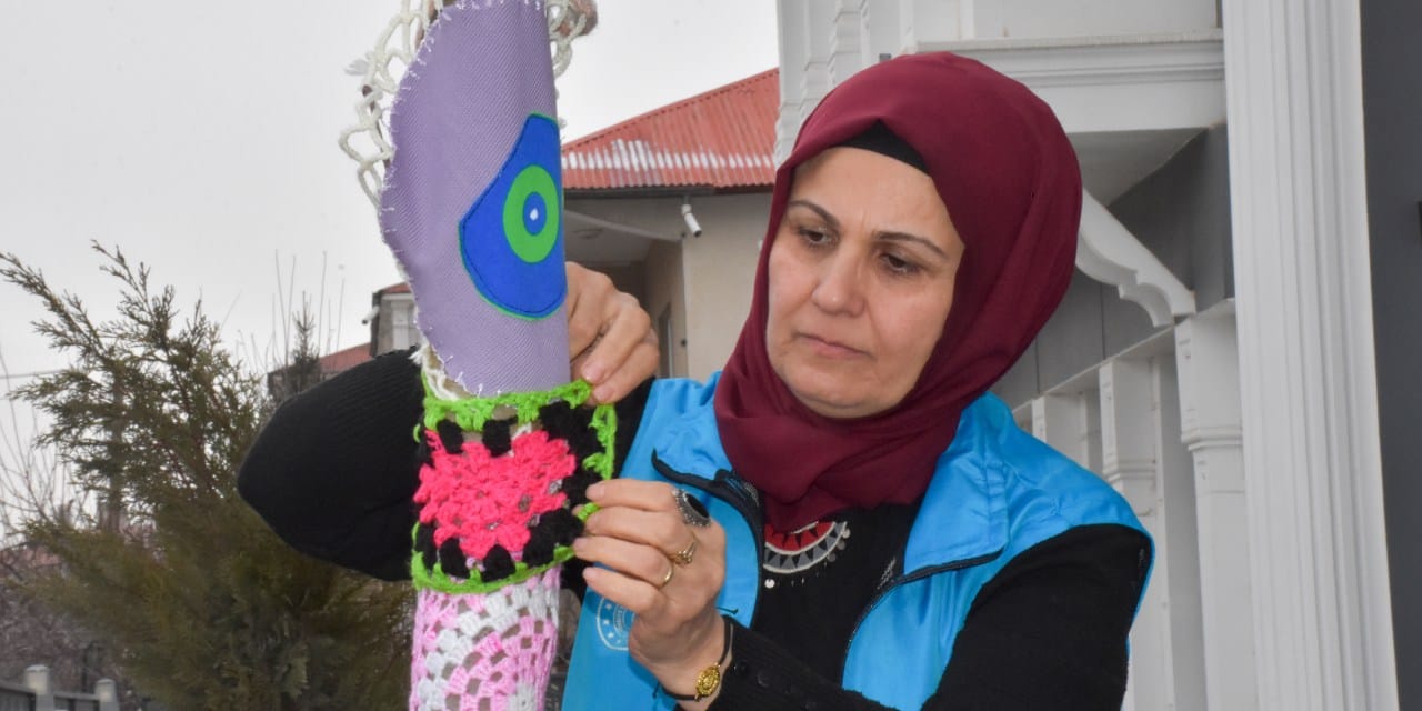 Kadınların emeğiyle ağaçlar sanata büründü