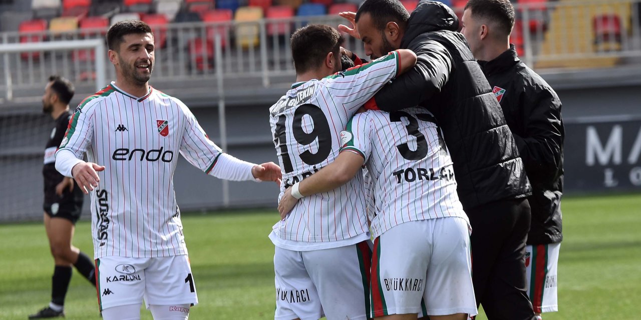 Karşıyaka farklı kazandı: 4-1