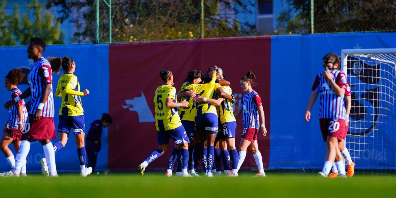 Fenerbahçe Trabzonspor'u deplasmanda yendi