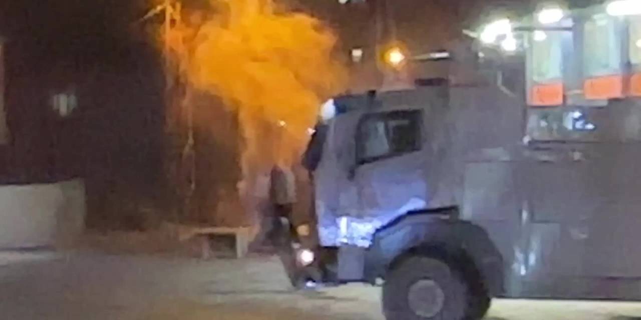 Van'da kayyum gerginliği 2'nci gününde