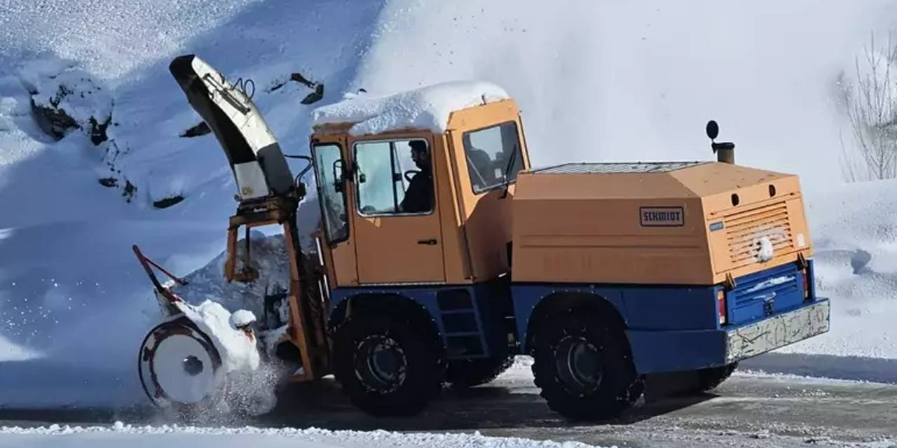 Elazığ'da kapanan 90 köy yolu ulaşıma açıldı