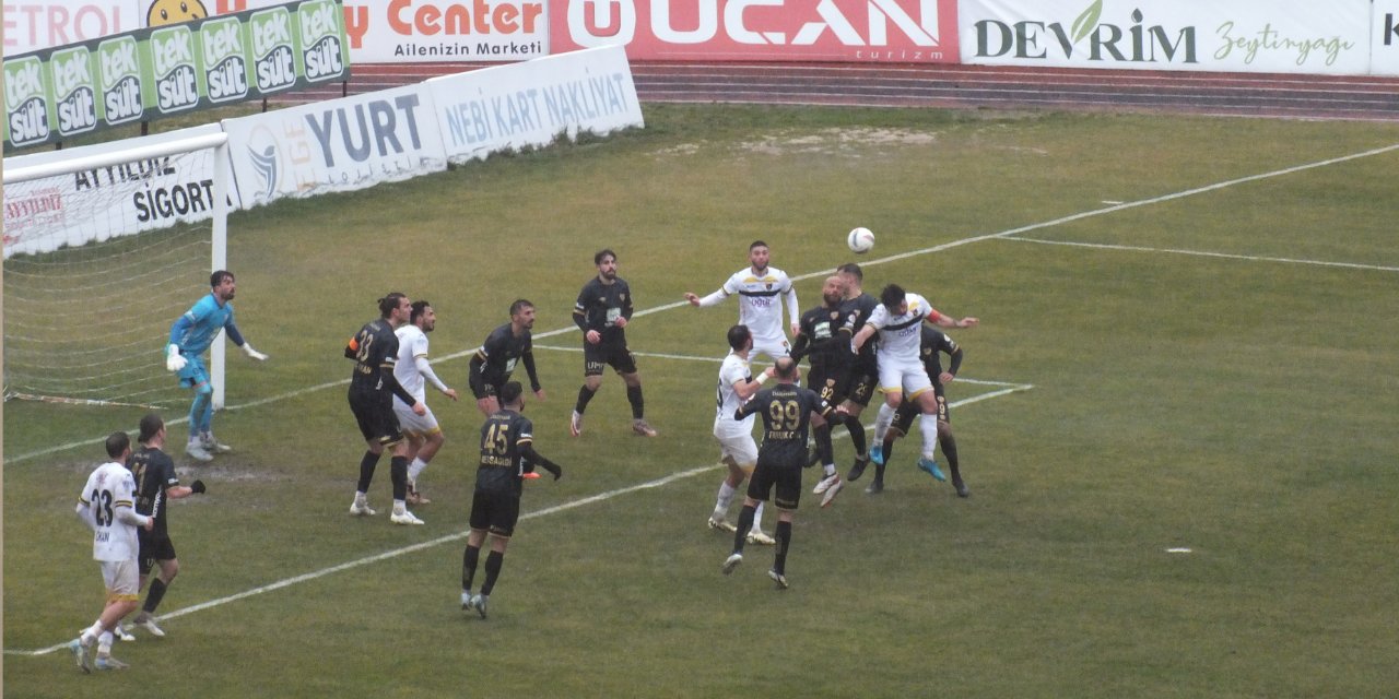 VAR'dan kırmızı kart çıktı Bandırmaspor kazandı