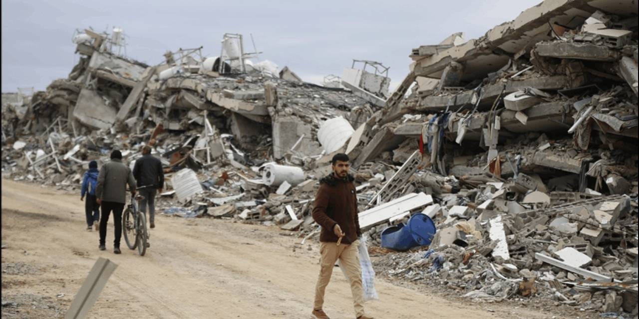 Gazze'de savaş durdu ölümler durmadı