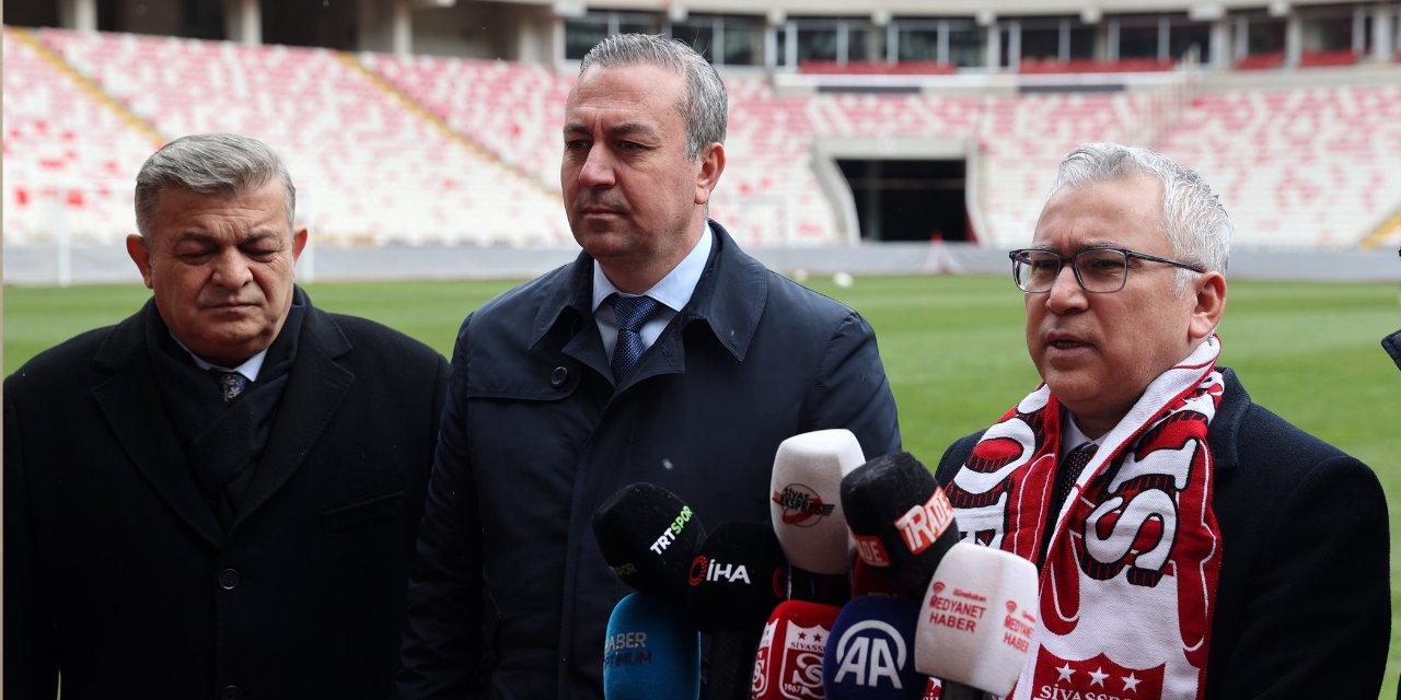 Sivas'ta vali belediye başkanı ve emniyet müdürü harekete geçti