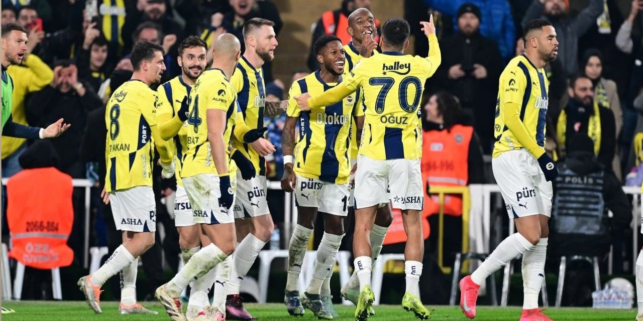 Fenerbahçe tur için sahada: Anderlecht maçı 11'i belli oldu