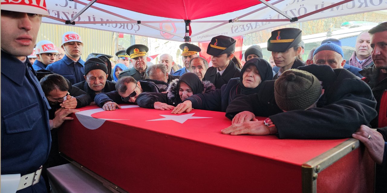 Şehit Mustafa Uslu gözyaşlarıyla uğurlandı