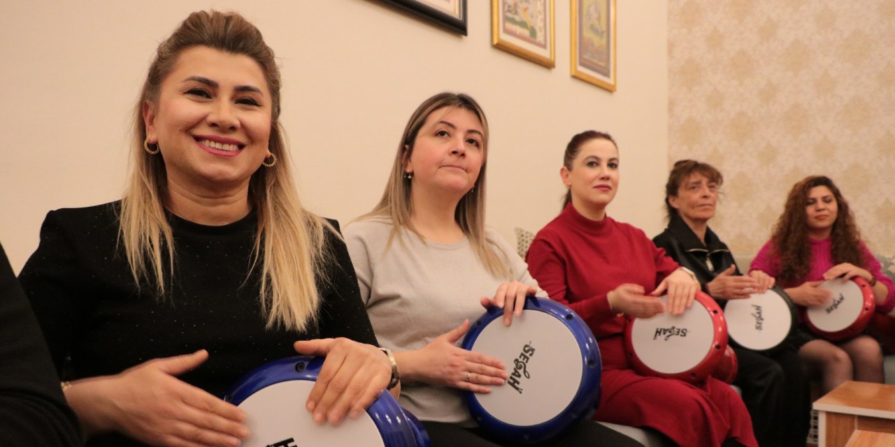 Yozgatlı kadınlar darbuka streslerini müzikle atıyor