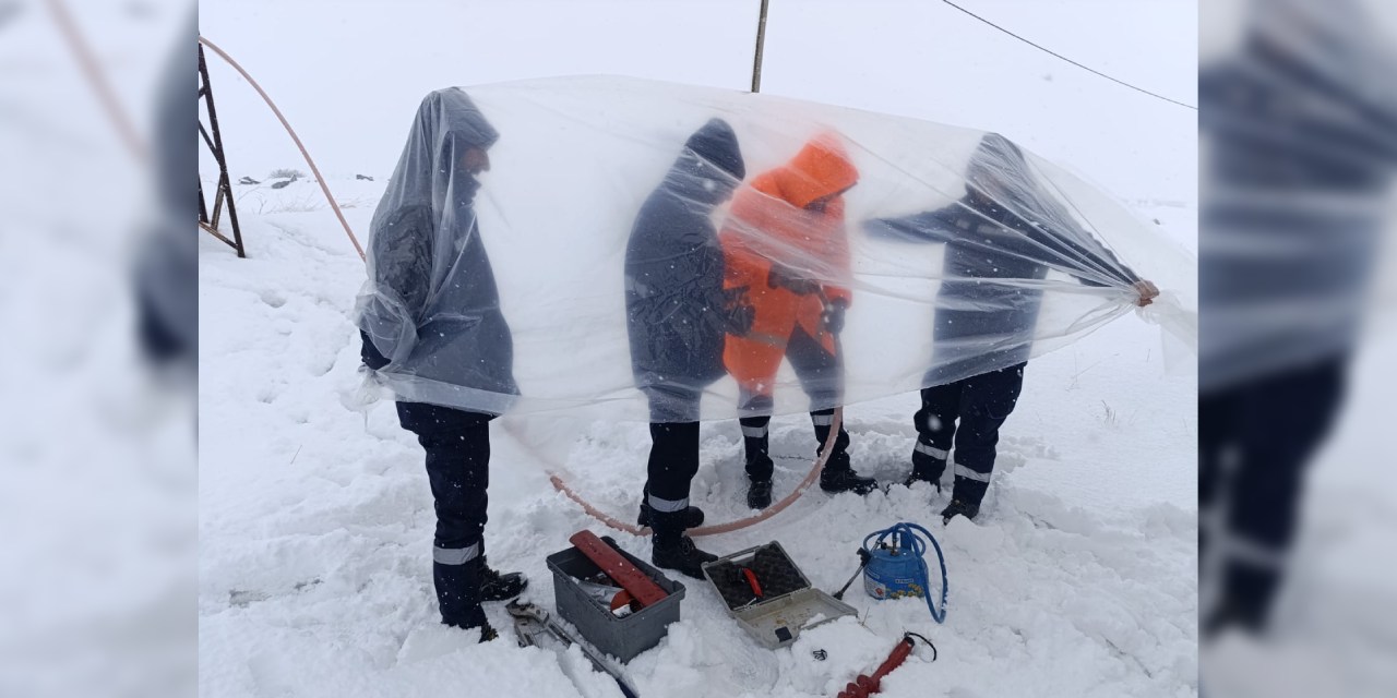 Kar tipi dinlemediler vatandaş için onardılar
