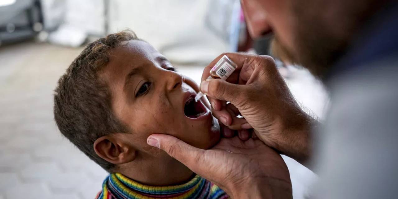 Gazze'de çocuk felcine karşı aşılama kampanyası