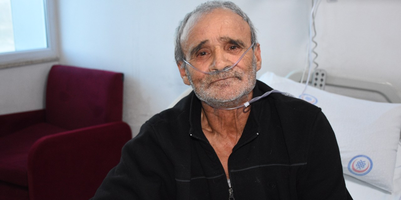 45 yıllık sigara, oksijen cihazına mahkûm etti