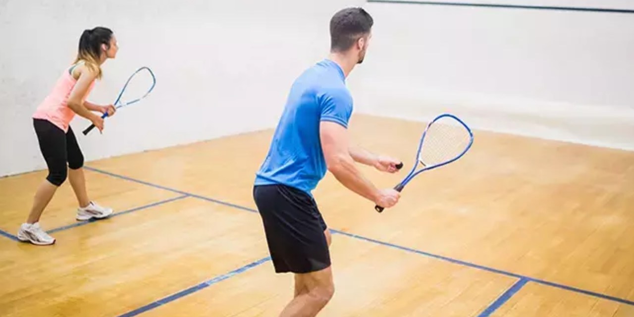 Squash artık Türkiye Badminton Federasyonu'na bağlı
