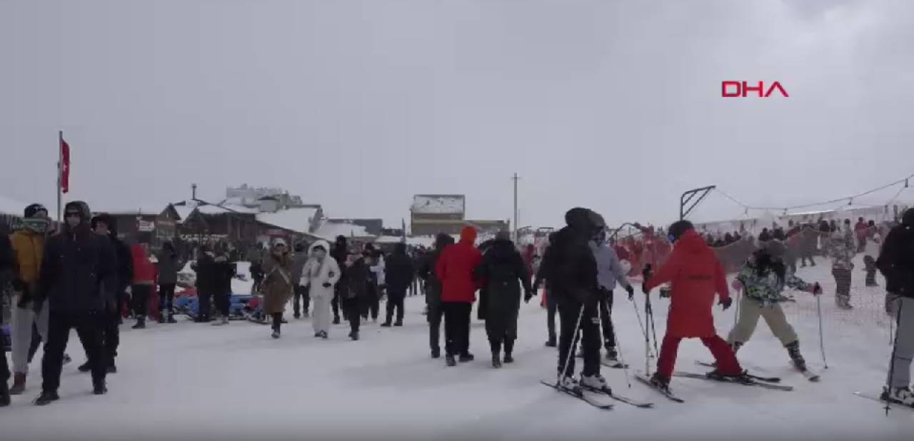 Erciyes'e ziyaretçi akını!