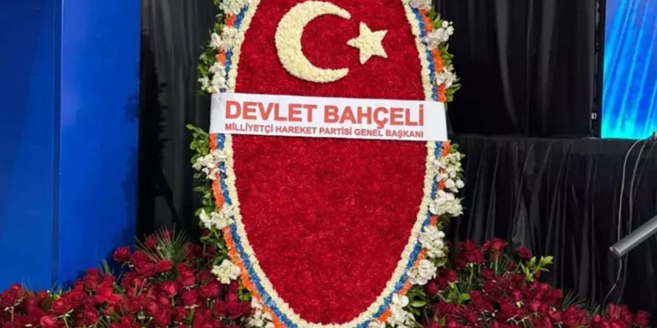 Bahçeli, AKP kongresine gönderdiği çiçek aranjmanı ile ne mesaj vermek istedi