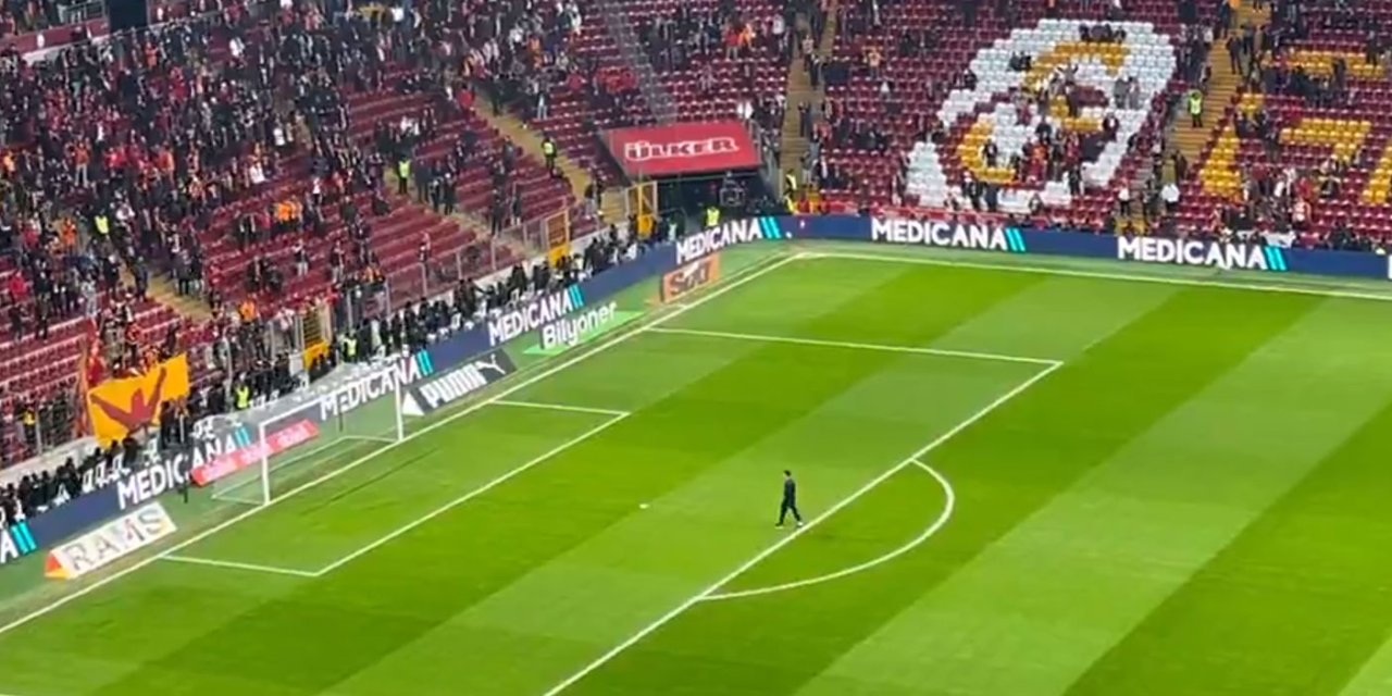 Mert Hakan Yandaş yine yaptı