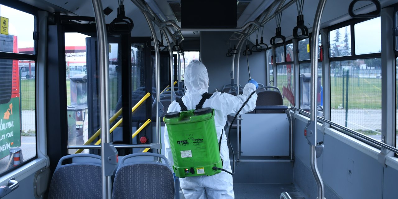 Salgınla mücadele: Tüm toplu taşıma araçları ilaçlandı