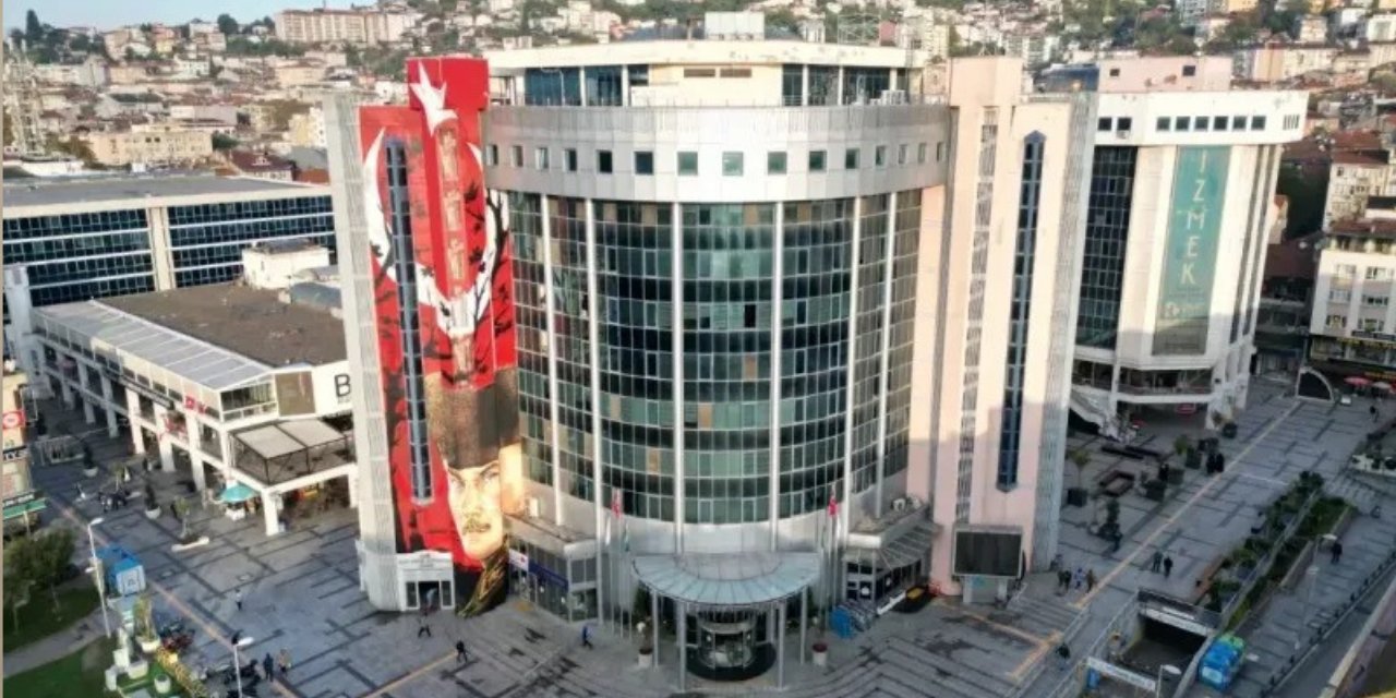 İzmit Belediyesi'nde işçilere rekor zam: Bakın kaç lira oldu