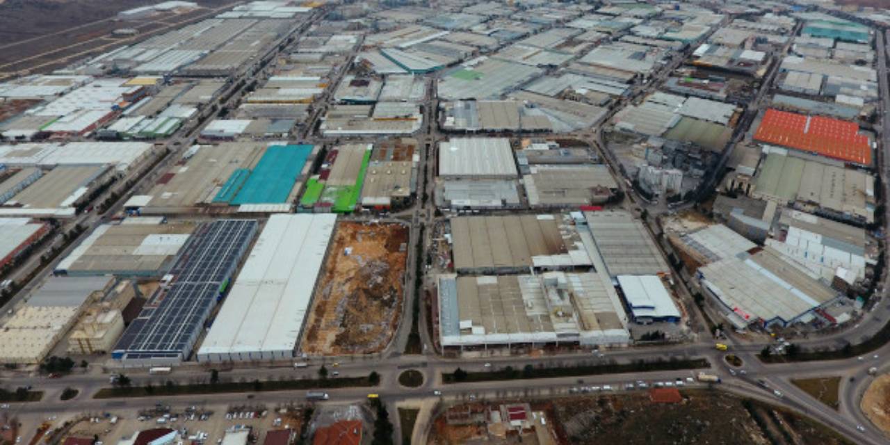 Gaziantep OSB'de bir fabrikada daha işçiler sefalet zammına karşı iş bıraktı