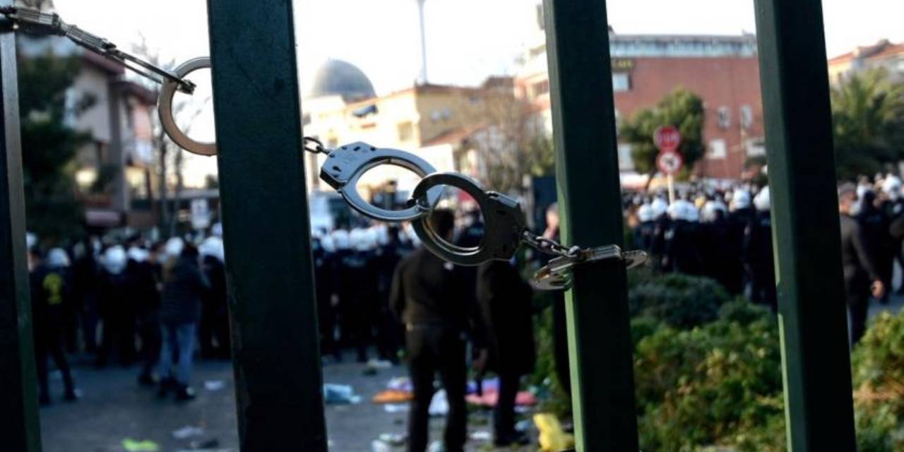 Boğaziçi kayyumu öğrenci kulüplerini yasakladı