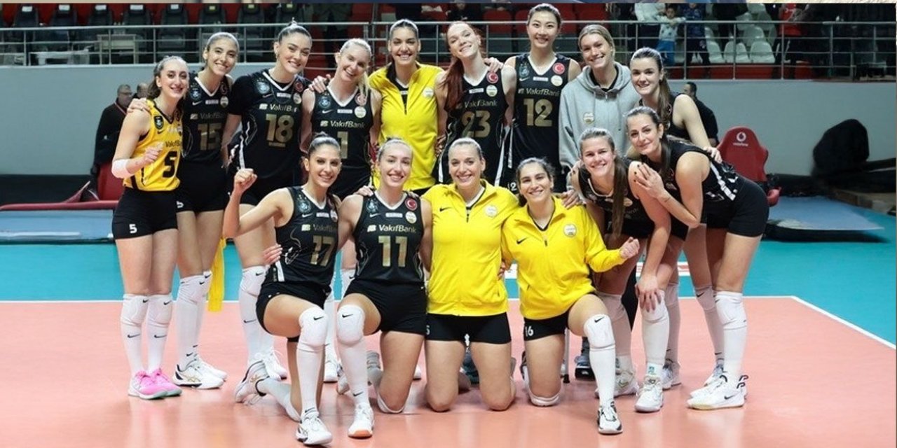 VakıfBank kötü haberi açıkladı: Yıldız oyuncu takım arkadaşlarıyla vedalaştı