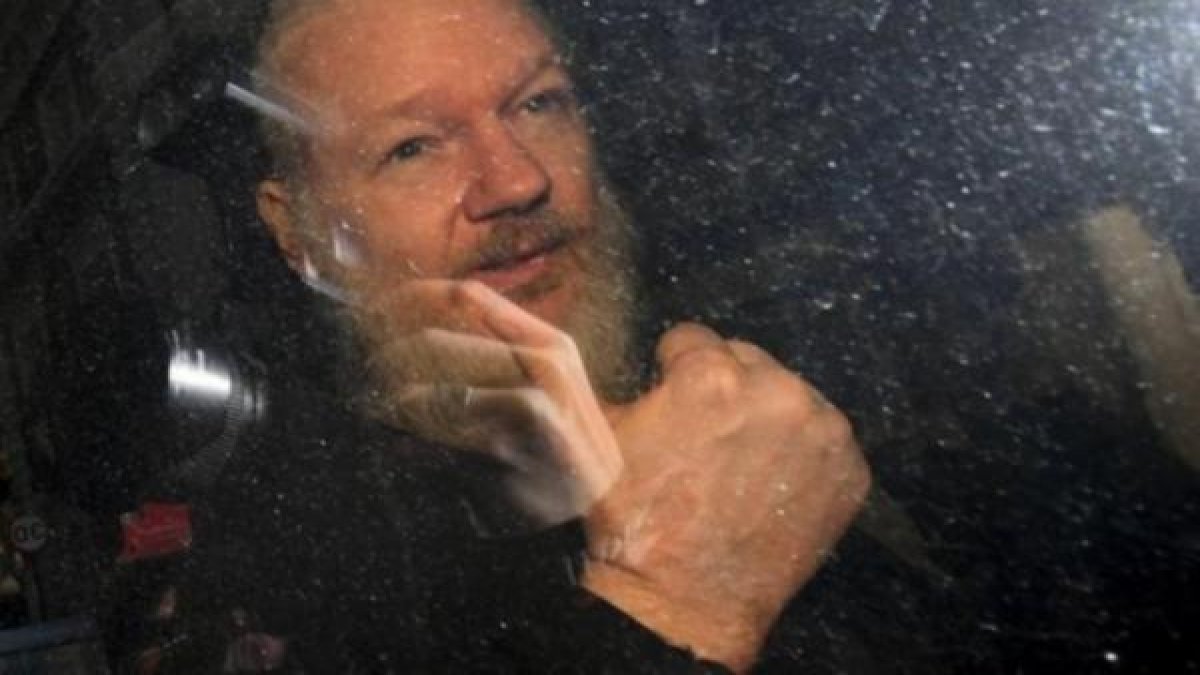 WikiLeaks kurucusu Assange ABD'ye teslim mi ediliyor?